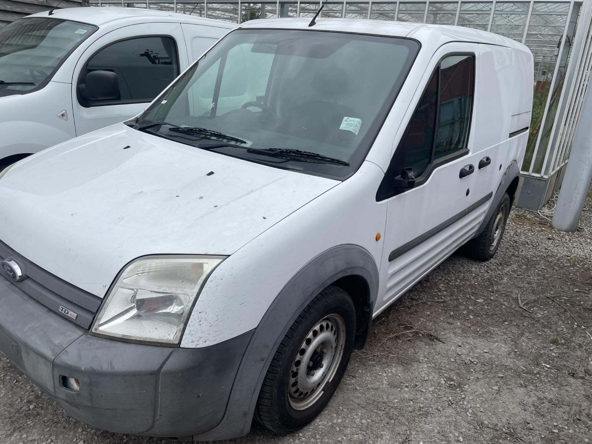 A FORD TRANSIT CONNECT TDCI NU58 NXV APPROX 90000 MILES SPARES OR REPAIR SOLD AS SEEN NO VAT - Image 2 of 7