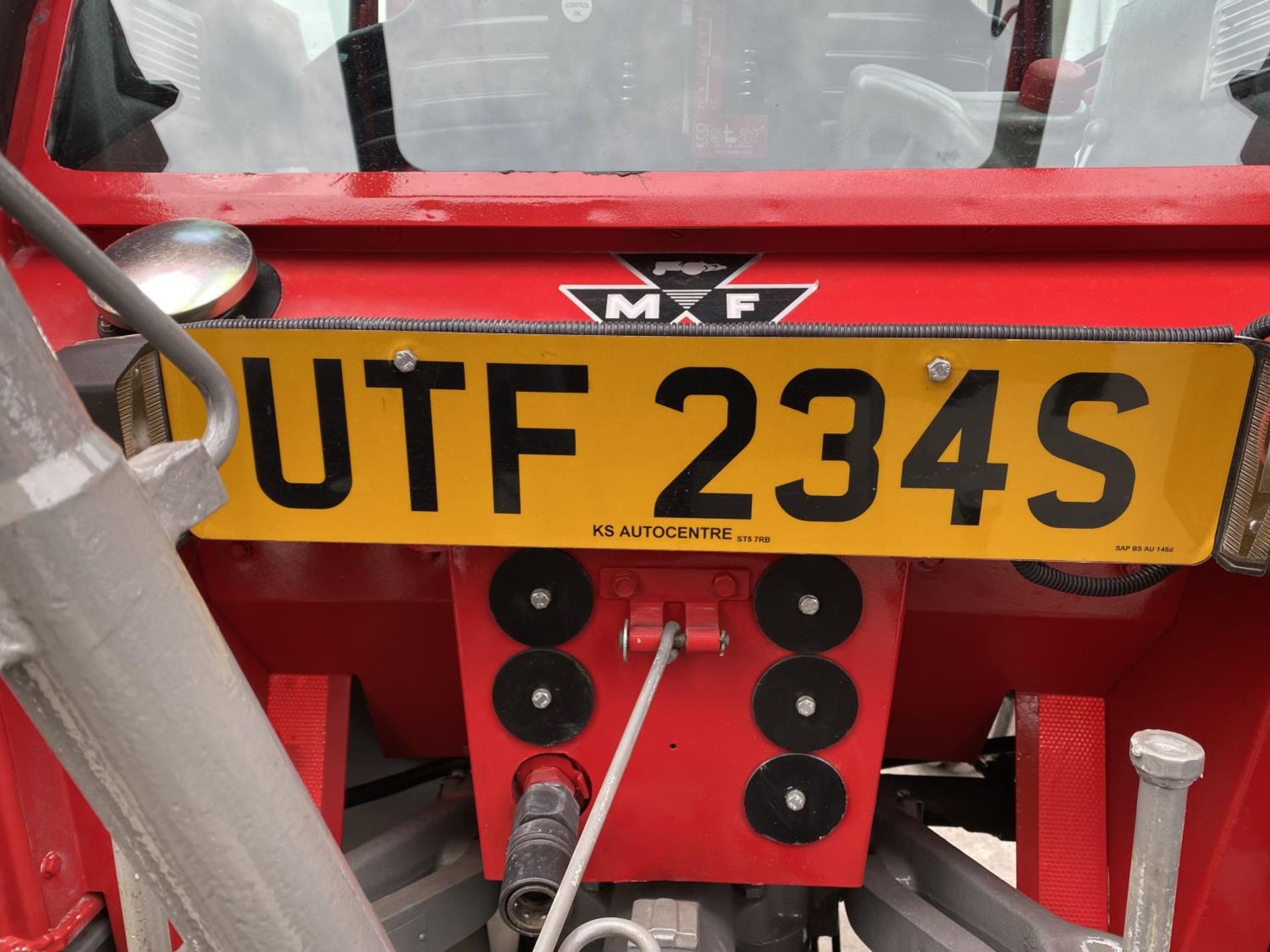 A MASSEY FERGUSON 590 TRACTOR -UTF 234S 4762 HOURS THIS TRACTOR HAS BEEN THE SUBJECT OF A FULL, - Image 19 of 22