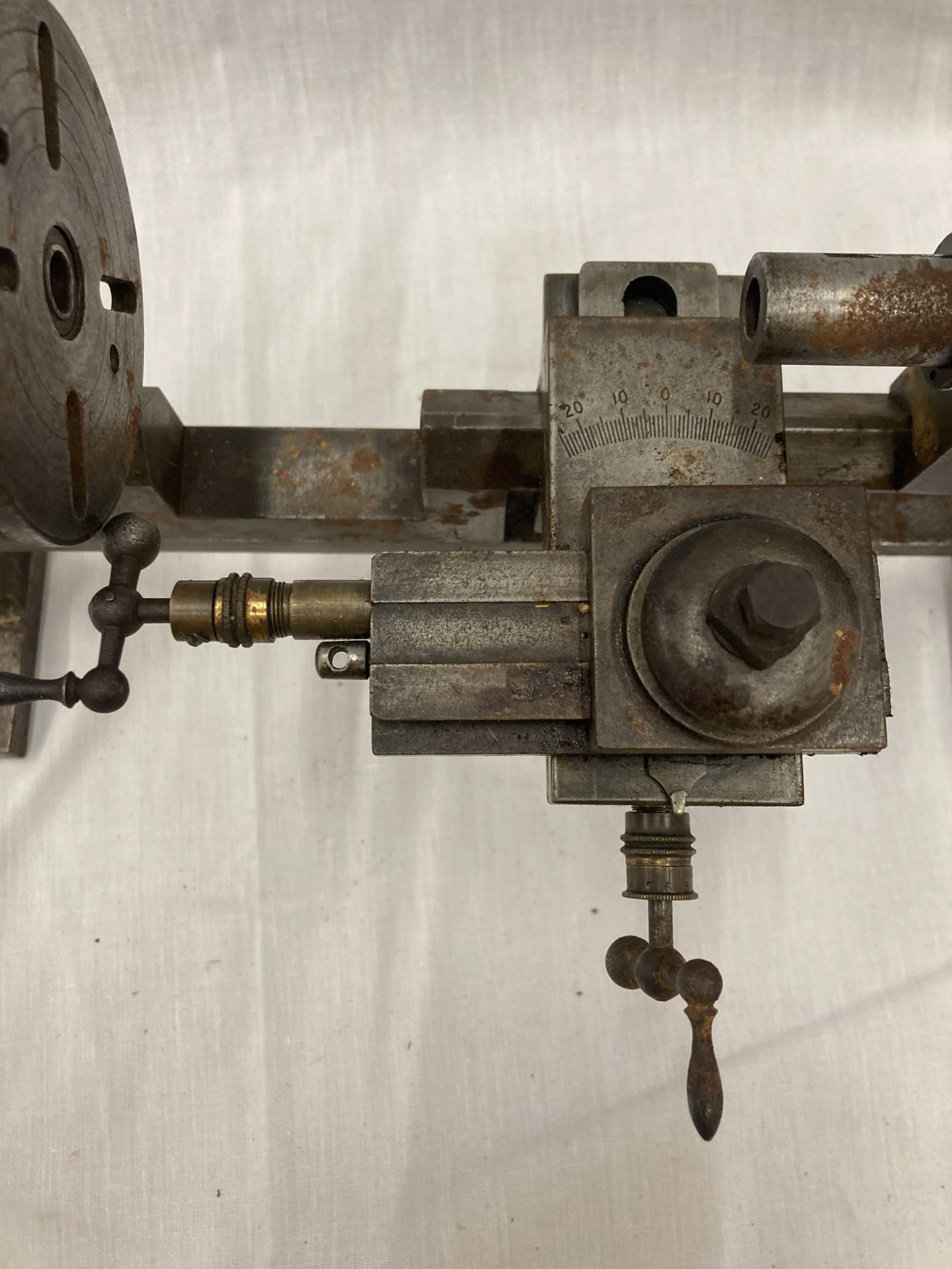 A VINTAGE WATCH MAKERS LATHE - Bild 6 aus 6