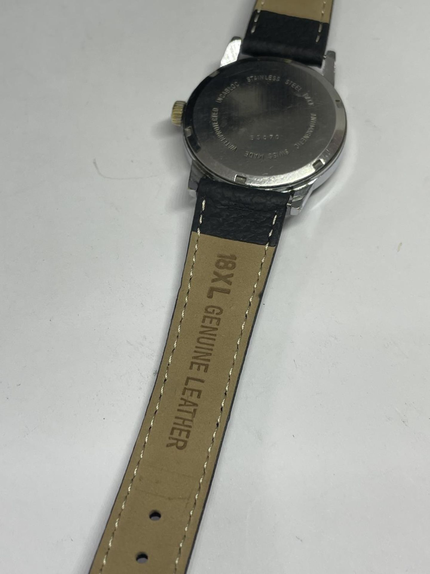 A VINTAGE REGENCY 17 JEWEL WRIST WATCH SEEN WORKING BUT NO WARRANTY - Image 3 of 3