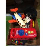 A QUANTITY OF SMALL CHILDREN'S TOYS TO INCLUDE TEDDIES, PLAYTIME BUS WITH PHONICS, PULL ALONG