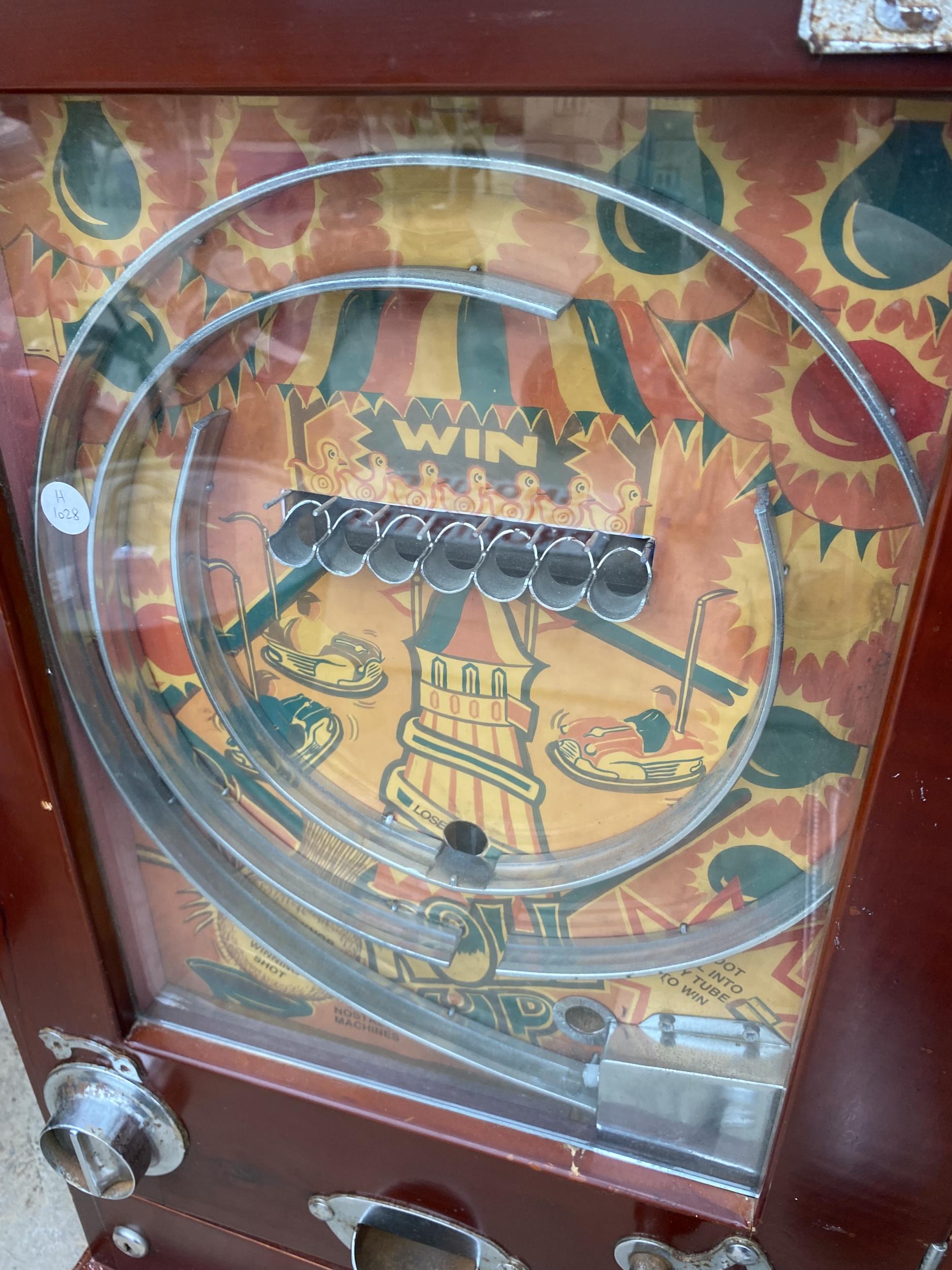 A VINTAGE 'FUN AT THE FAIR' PINBALL MACHINE - Image 7 of 7