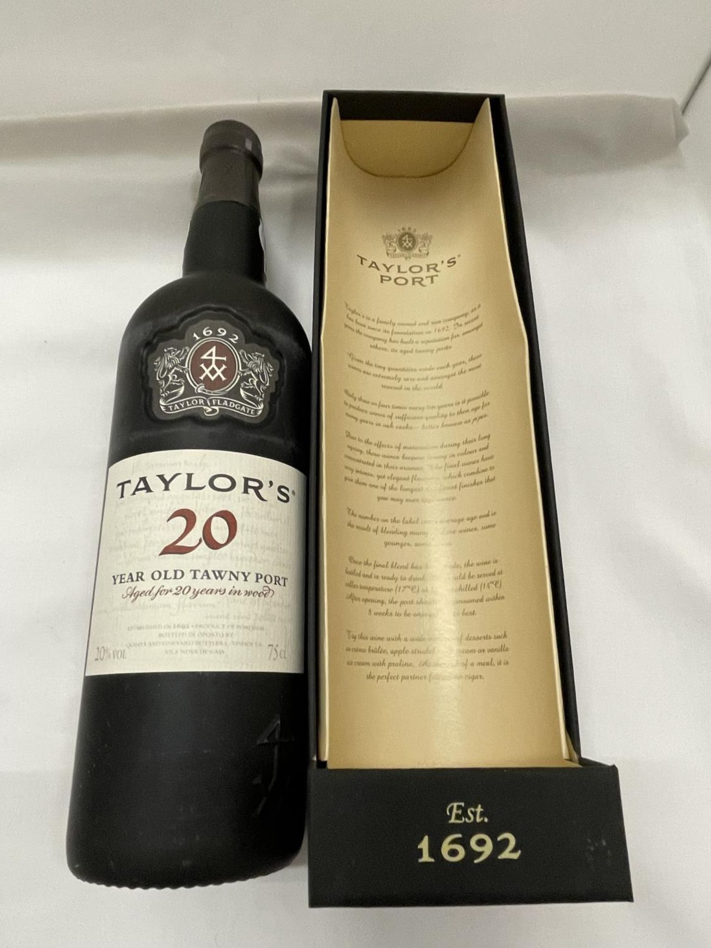 A BOXED 75CL TAYLORS 20 YEAR OLD TAWNY PORT AGED FOR 20 YEARS IN WOOD STORED IN A CONSTANT - Image 2 of 5