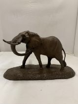 A ROBERT GLEN "GIANT OF THE AFRICAN PLAINS" ELEPHANT EAST AFRICAN WILDLIFE SOCIETY FIGURE (TUSK A/F)