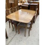 A MID 20TH CENTURY WALNUT EXTENDING DINING TABLE, 52X34" (LEAF 16") AND FOUR DINING CHAIRS WITH