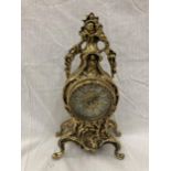 A FRENCH ORNATE HEAVY BRASS MANTLE CLOCK WITH BATTERY MOVEMENT