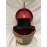 A VINTAGE SPECIAL QUALITY TOP HAT IN A HERBERT JOHNSON NEW BOND STREET LONDON LEATHER TRAVEL BOX