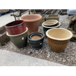 NIE VARIOUS PLANTERS TO INCLUDE A TERRACOTTA (A/F) AND GLAZED EXAMPLES