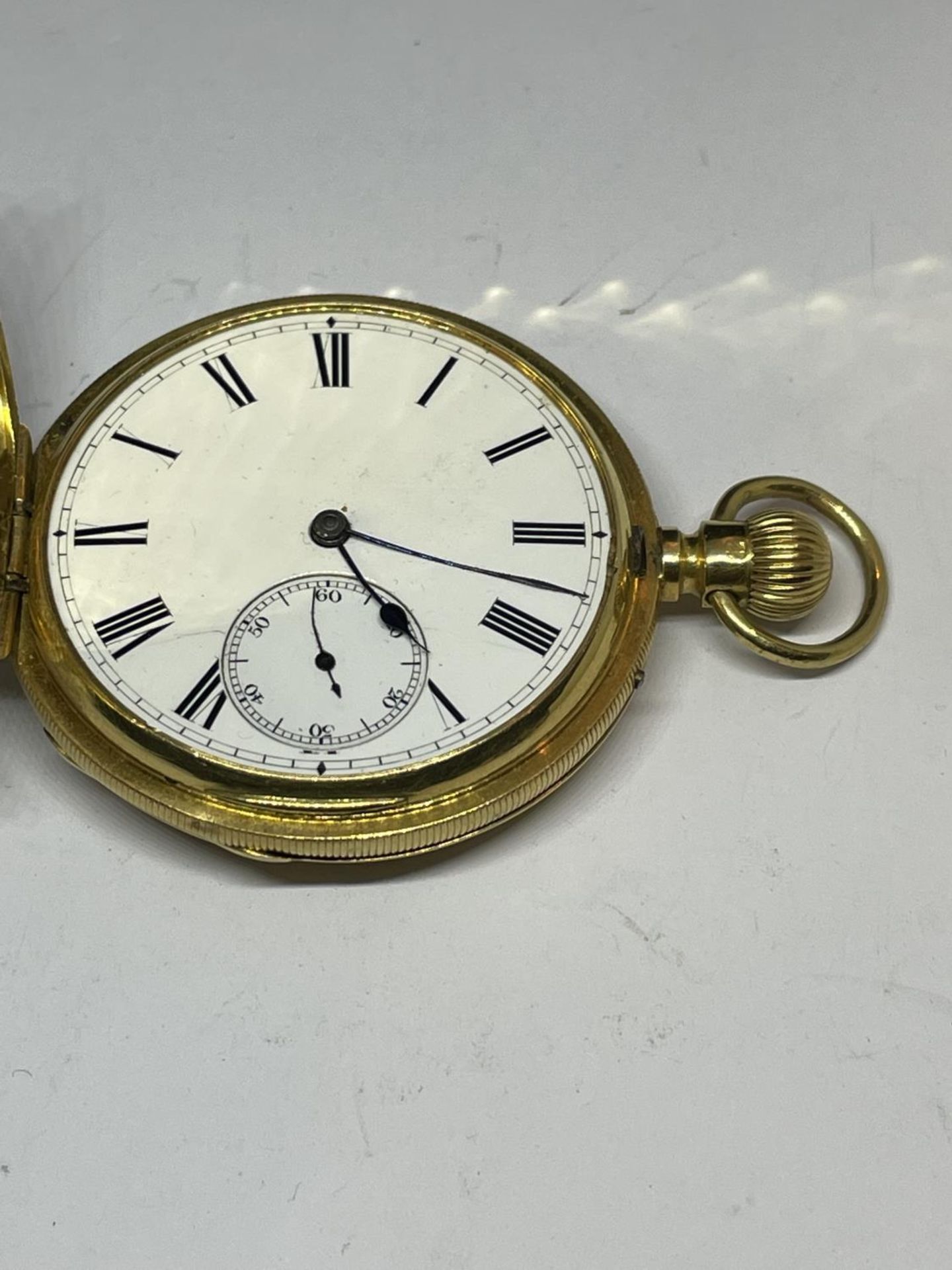 A HALLMARKED LONDON 18 CARAT GOLD HUNTER POCKET WATCH SEEN WORKING BUT NO WARRANTY. GROSS WEIGHT - Image 5 of 17