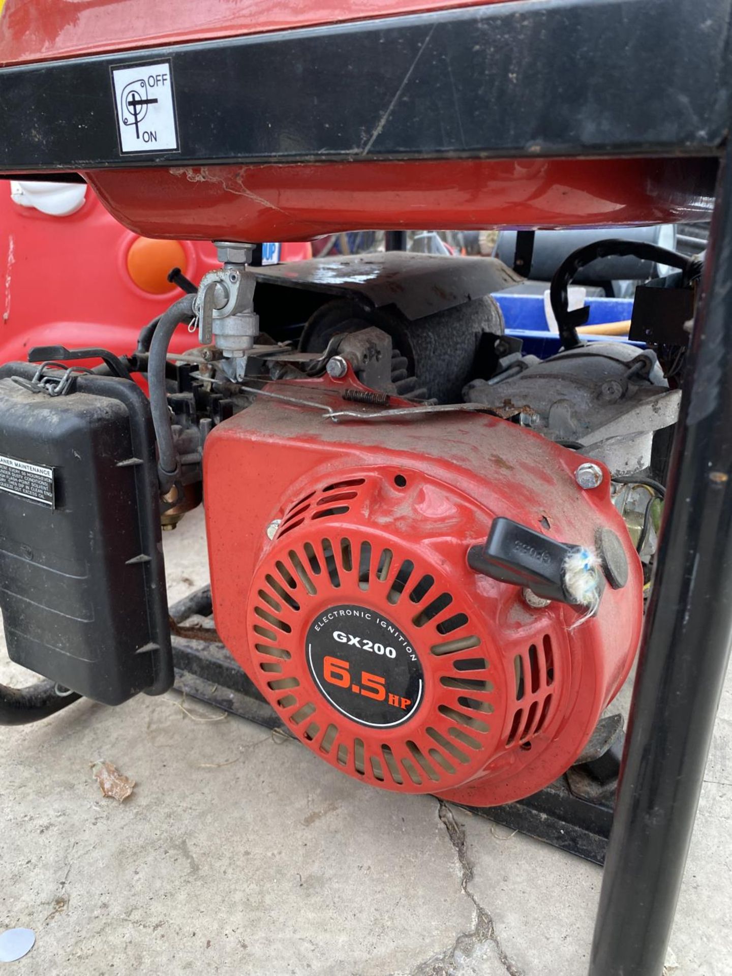 A 3000 GASOLINE GENERATOR - Image 3 of 6