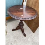 A VICTORIAN STYLE TRIPOD TABLE, 20" DIAMETER