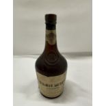 A VINTAGE BOTTLE OF 70% PROOF HECTOR MCDONALD GLEN MIST LIQUEUR (THE DISTILLED SPIRITS USED IN