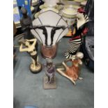 A COLLECTION OF ART DECO STYLE FIGURES TO INCLUDE A LAMP, TUPTON WARE LADY, ETC