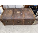 A LARGE VINTAGE TRAVEL TRUNK