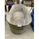 A VINTAGE GALVANISED TIN BATH