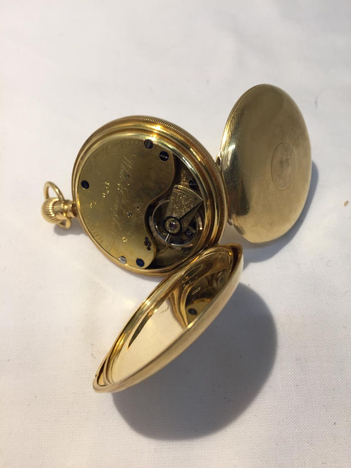 A HALLMARKED LONDON 18 CARAT GOLD HUNTER POCKET WATCH SEEN WORKING BUT NO WARRANTY. GROSS WEIGHT - Image 13 of 17