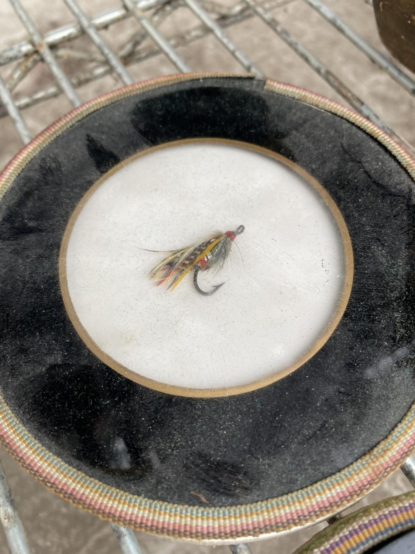 A COLLECTION OF GLASS COASTERS WITH FISHING FLIES INSIDE - Image 6 of 7