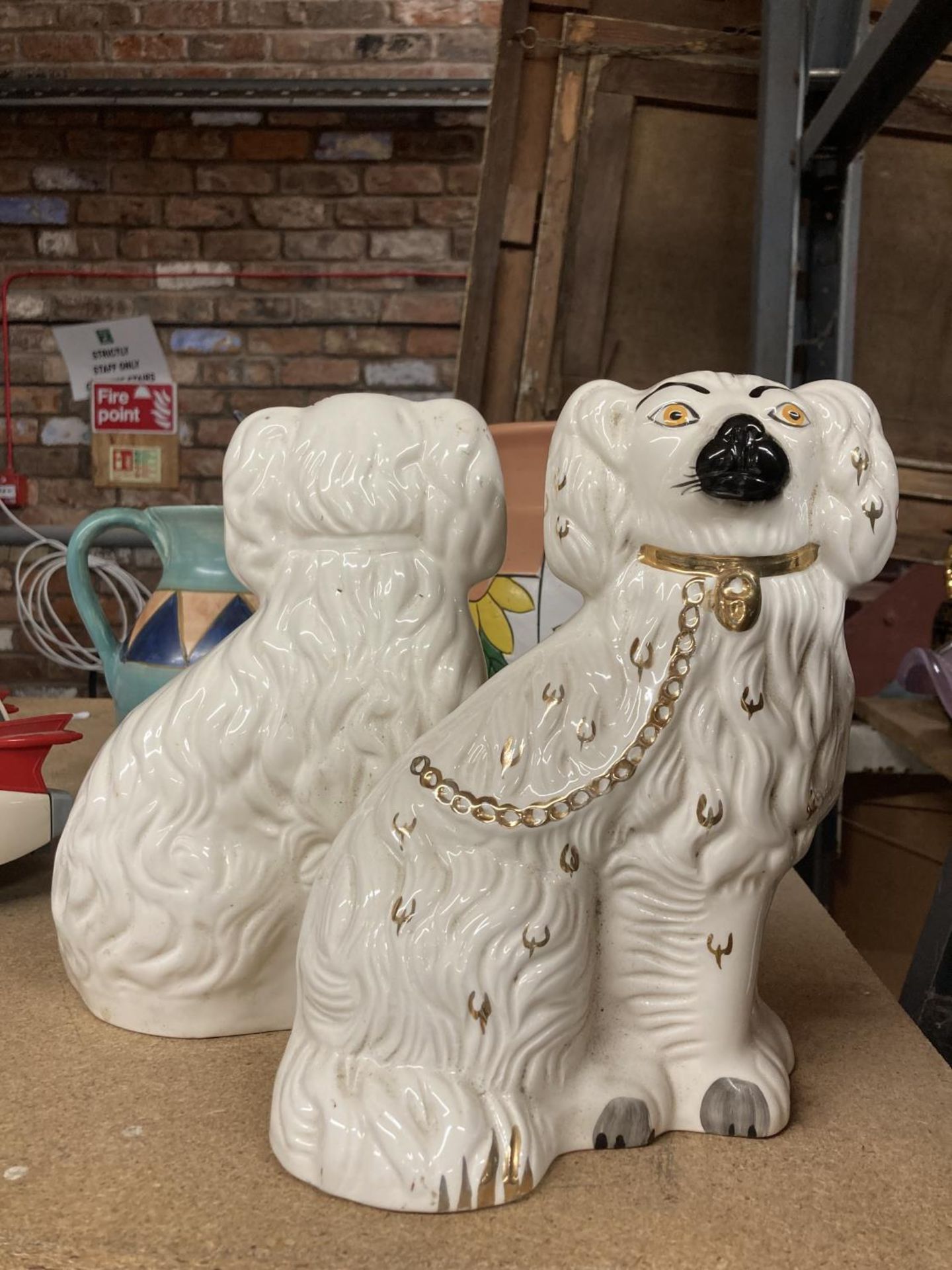 A PAIR OF STAFFORDSHIRE MANTLE DOGS - Image 2 of 3