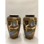 A PAIR OF MIKADO HAND PAINTED VASES MARKED TO BASE HEIGHT 19CM