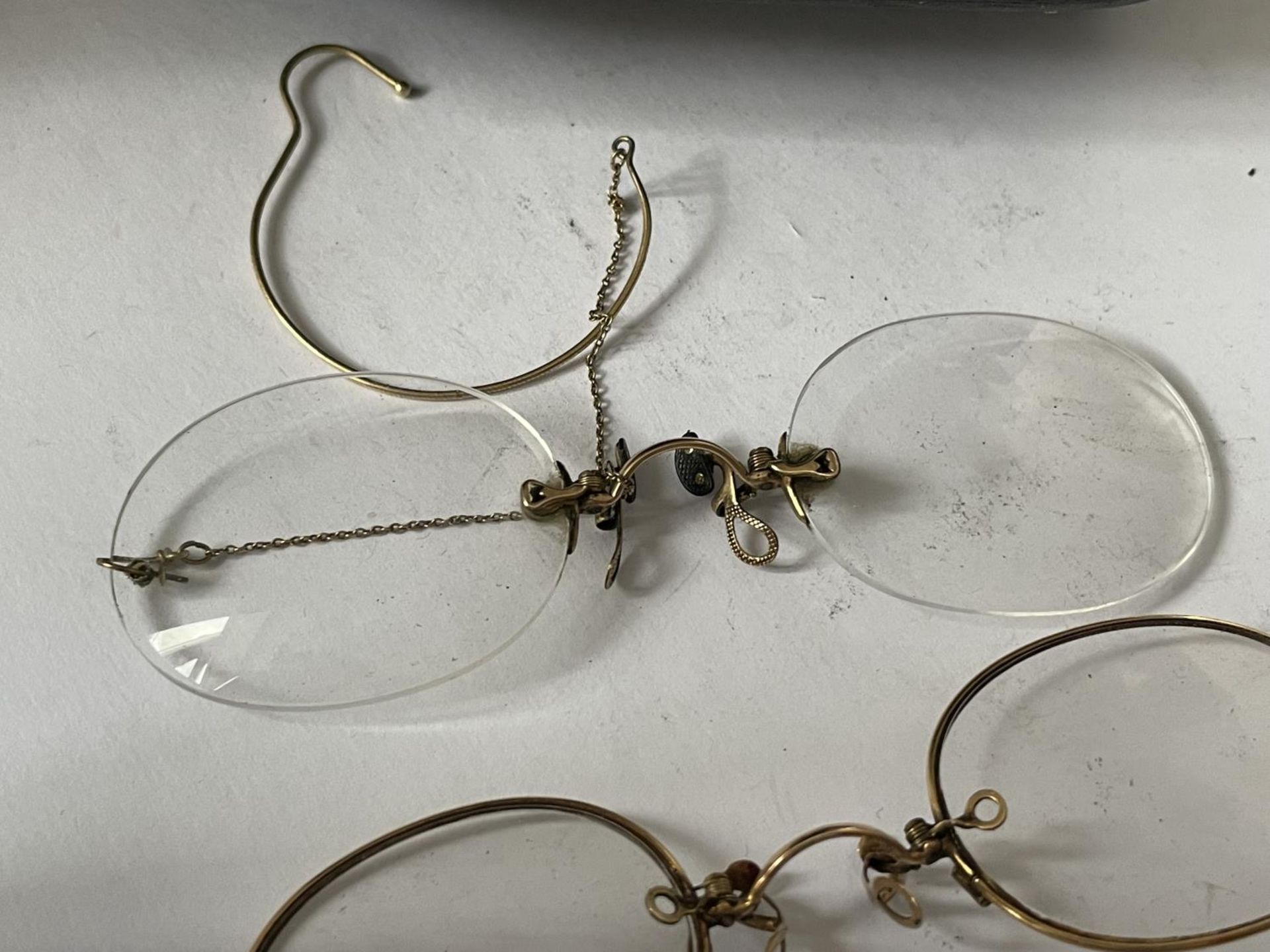 TWO PAIRS OF VINTAGE GOLD PLATED RIM PINCE NEZ IN A CASE - Image 3 of 4