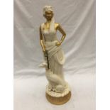 A FLOOR STANDING ART DECO STYLE FIGURE HEIGHT APPROX 72CM, SIGNATURE TO BASE