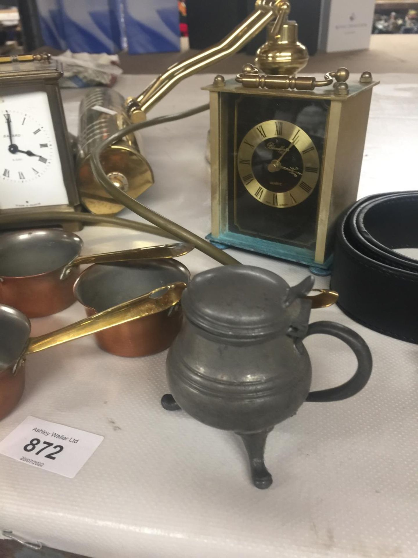 TWO BANKERS STYLE LAMPS, TWO CARRIAGE CLOCKS, COPPER JUG AND SMALL PANS, BRASS TANKARD, ETC - Image 6 of 6