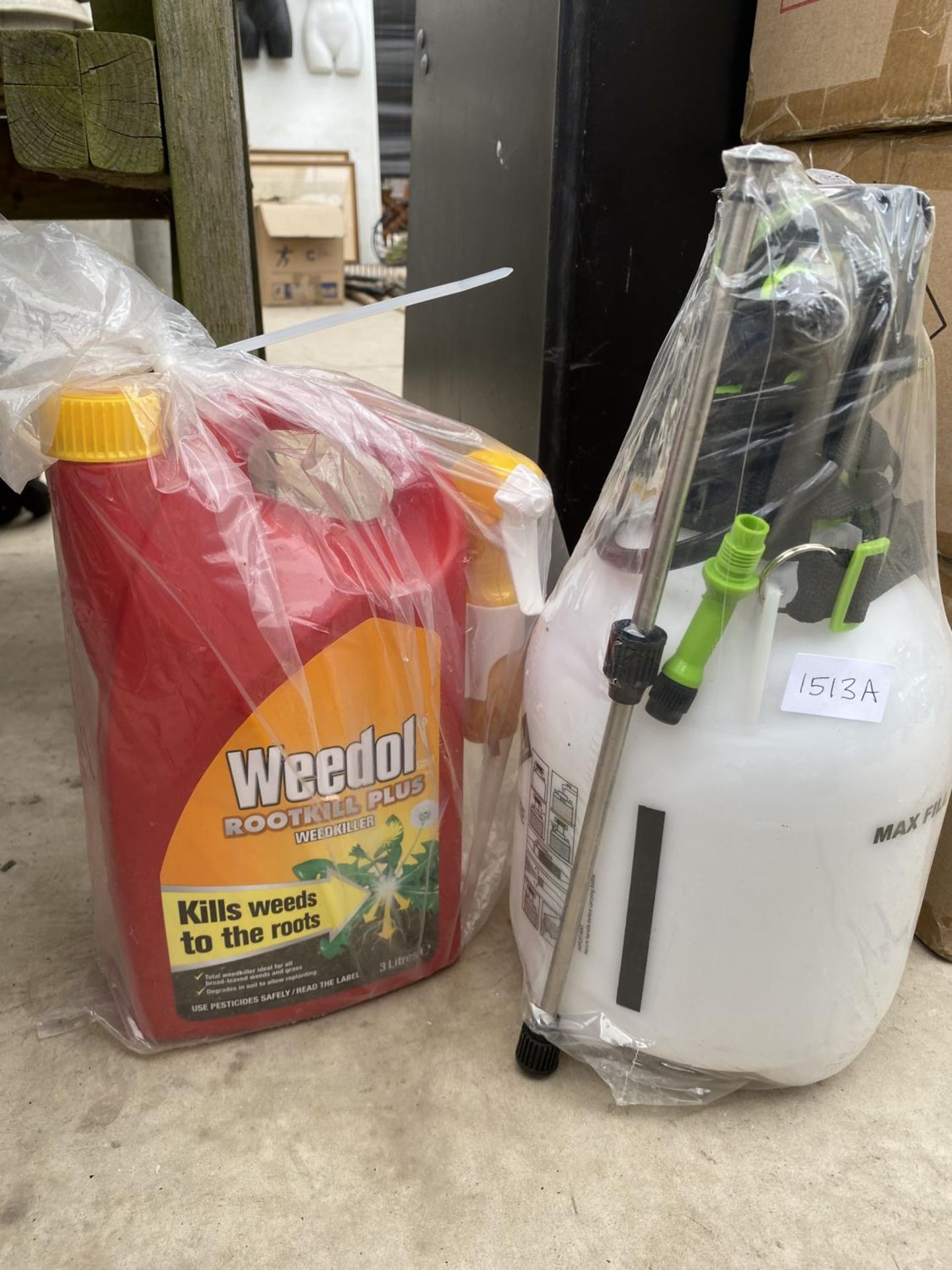 A BOTTLE OF WEEDOL AND A NEW 4L PRESSURE SPRAYER - Image 2 of 2