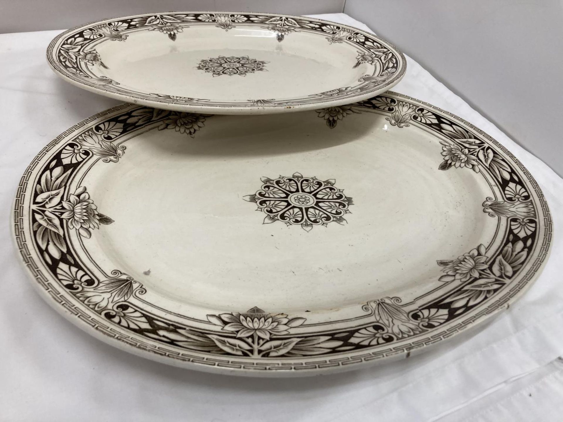 TWO OVAL VICTORIAN PLATTERS DIAMETERS 44.5CM AND 39.5CM - Image 8 of 10