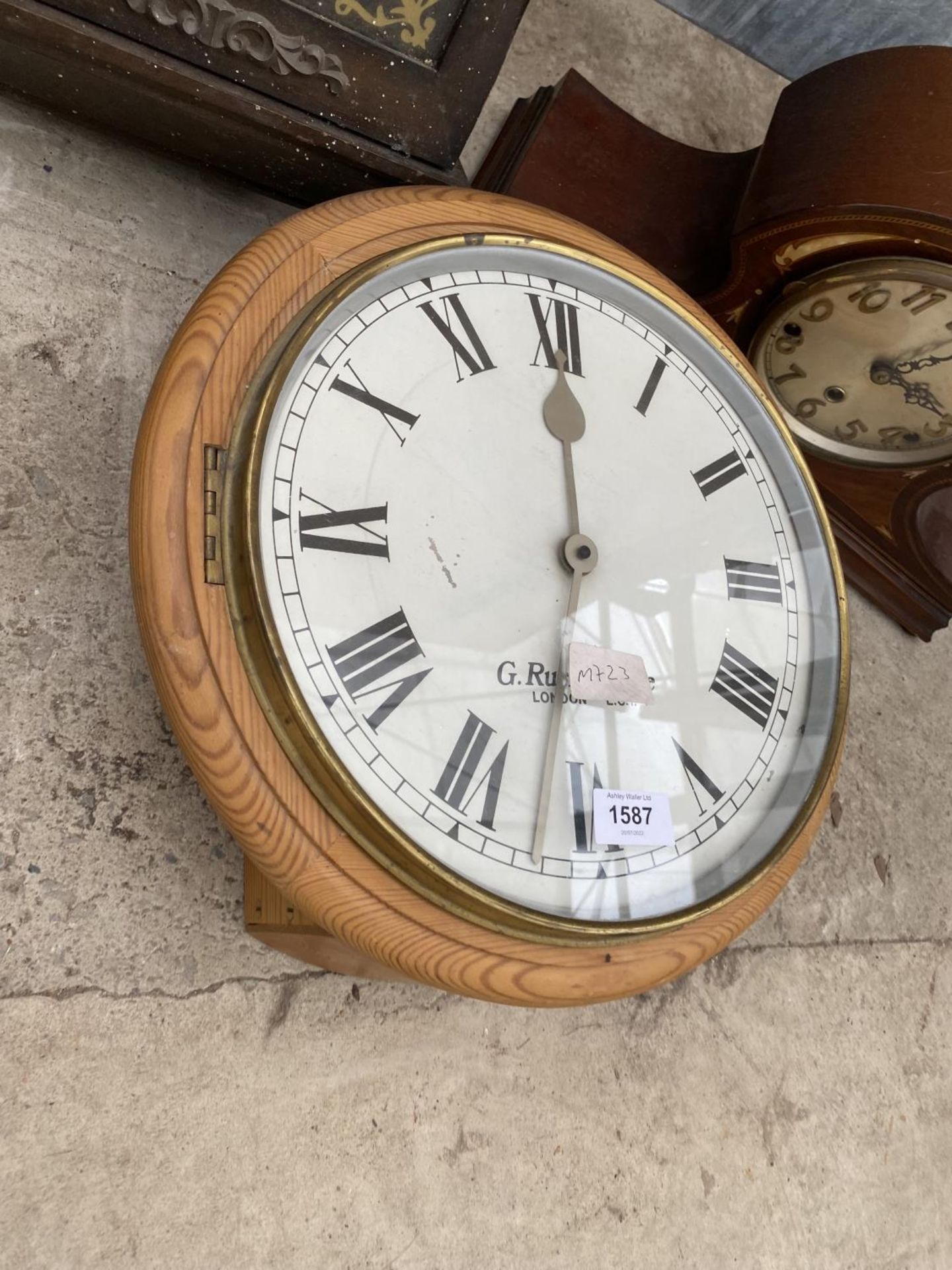 THREE CLOCKS TO INCLUDE A NAPOLEON HAT MANTLE AND A PINE WALL CLOCK ETC - Image 2 of 4