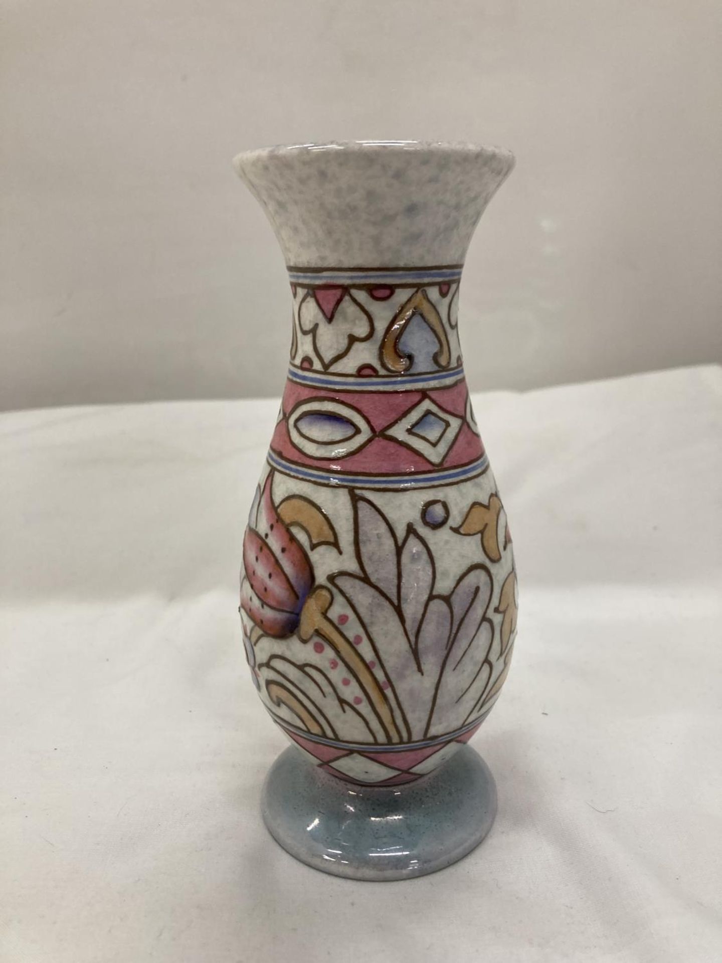 A CHARLOTTE RHEAD BUD VASE HEIGHT 15.5CM - Image 3 of 6