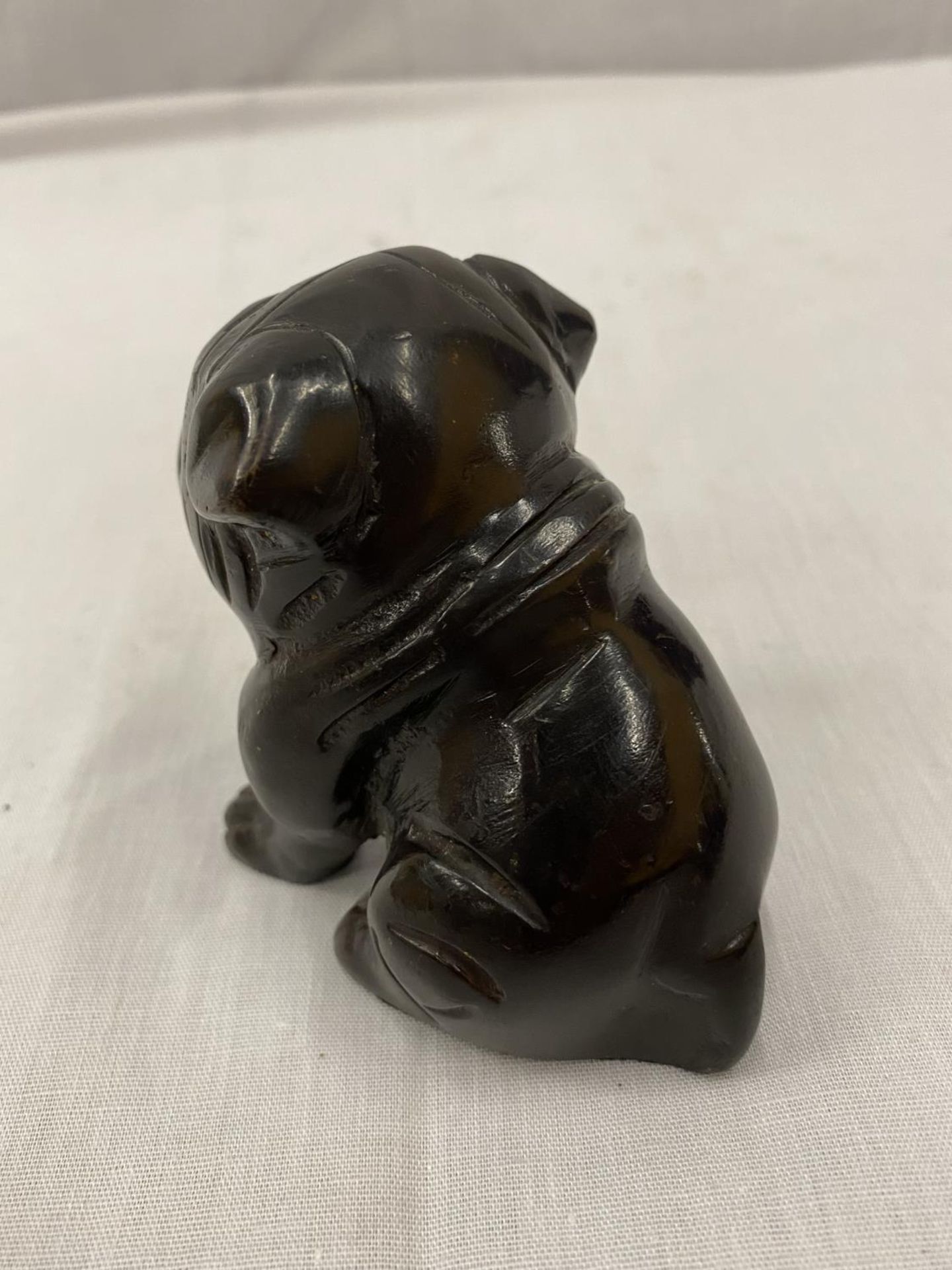 A PAIR OF BRONZE BULLDOGS, ONE SITTING AND ONE LAYING DOWN, HEIGHT 7CM AND 4CM - Image 17 of 22