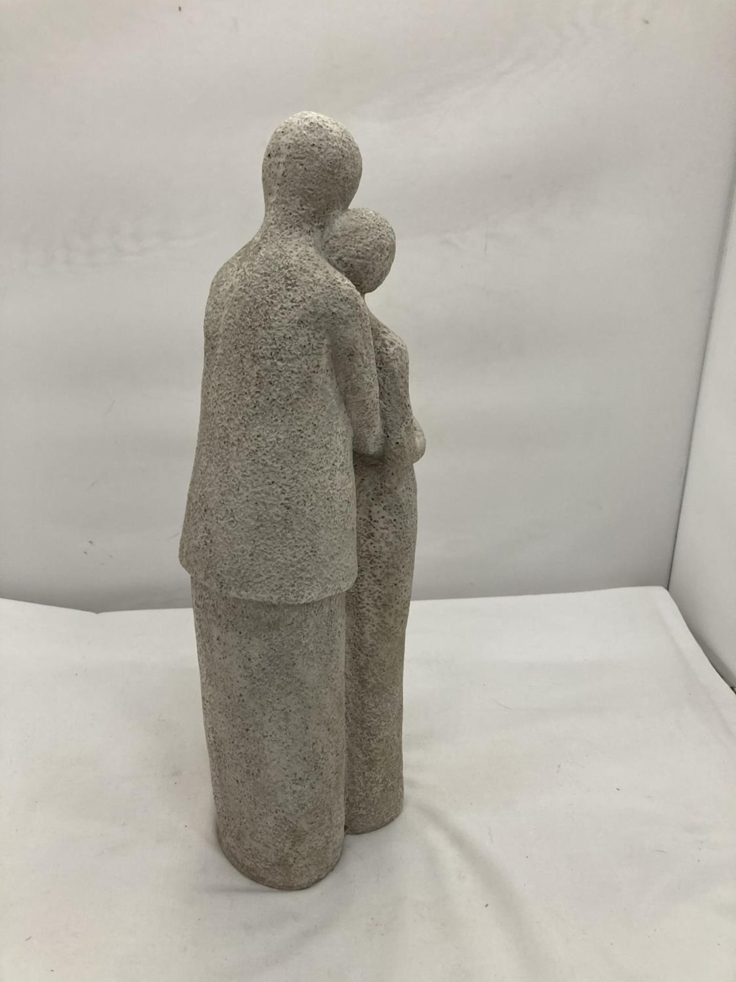 A STONEWARE FIGURINE OF A MAN HOLDING A PREGNANT LADY HEIGHT 38CM - Image 3 of 9