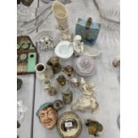 A QUANTITY OF ITEMS TO INCLUDE CONTINENTAL STYLE FIGURES, A FACE WALL MASK, CHERUB VASE AND
