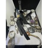 A LARGE QUANTITY OF WRIST WATCHES