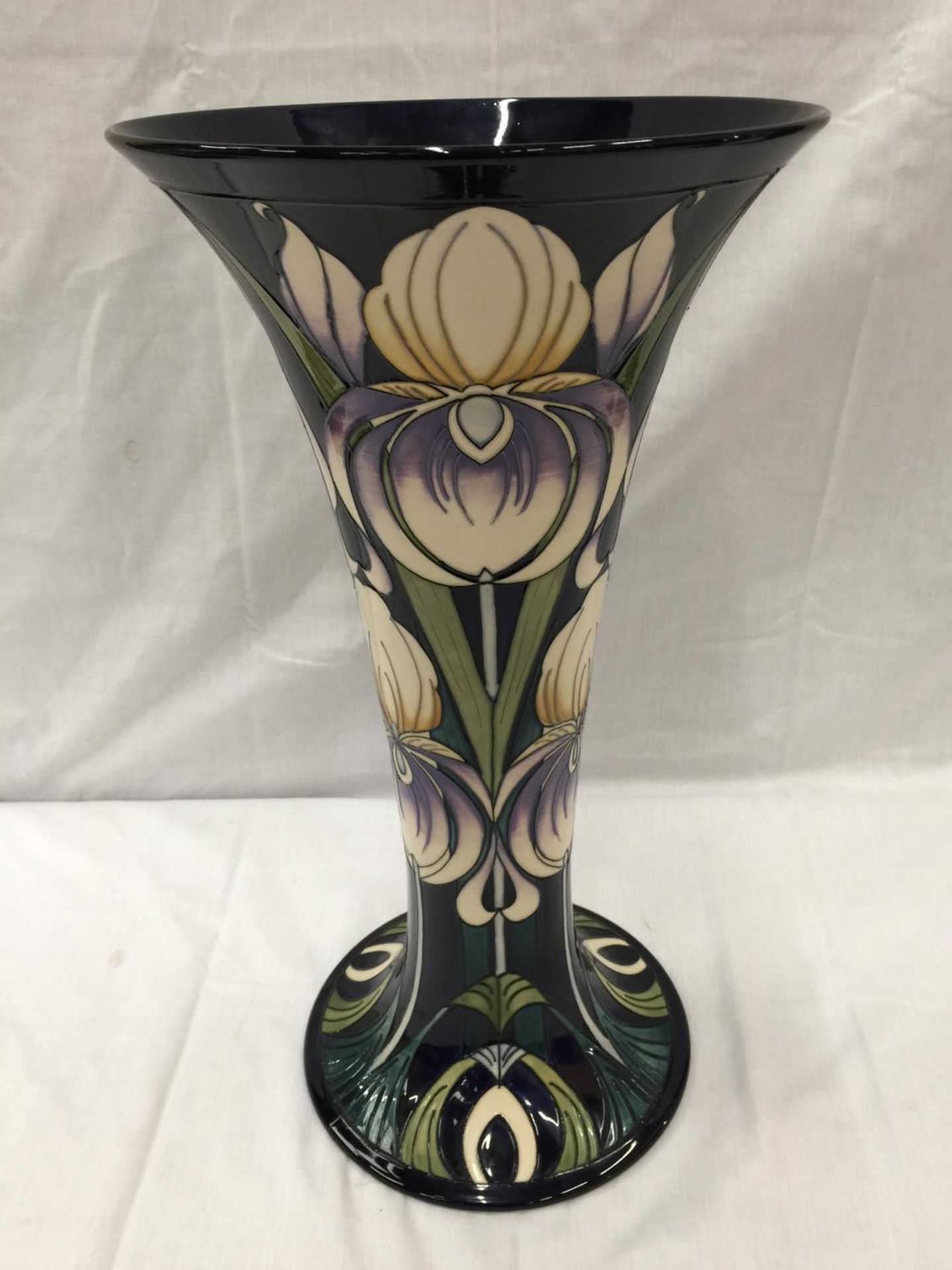 A LARGE MOORCROFT TRUMPET SHAPED VASE, SIGNED TO THE BASE BY SENIOR DESIGNER RACHEL BISHOP 2014.