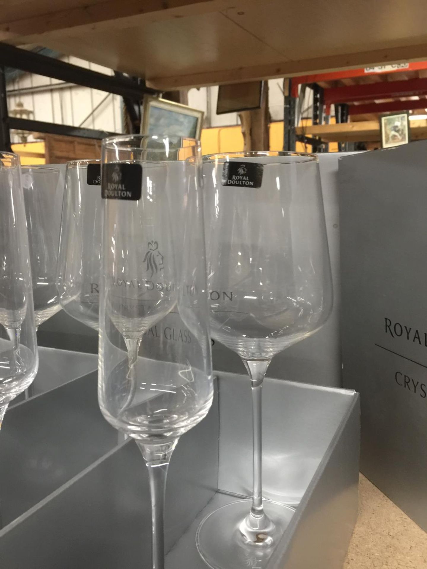 EIGHT BOXED ROYAL DOULTON GLASSES TO INCLUDE FOUR LARGE WINE GLASSES AND FOUR FLUTES - Image 2 of 3