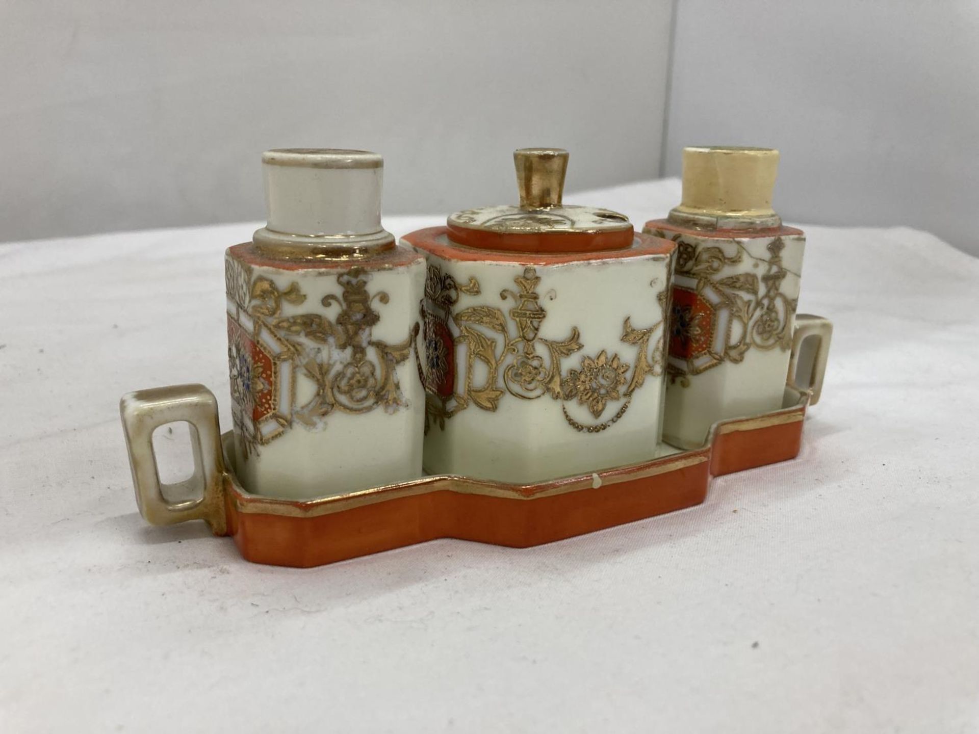 AN ORANGE AND GILT NORITAKE CRUET SET AND AN ART DECO CRUET SET - Image 3 of 10