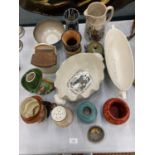 A COLLECTION OF POTTERY ITEMS TO INCLUDE TOBY JUGS, BOWLS, VASES, JUGS, ETC