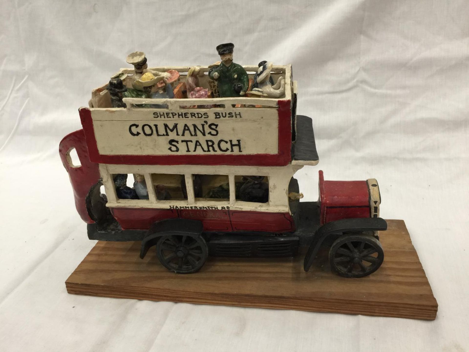 A VINTAGE SHEPHERD'S BUSH TROLLEY BUS ADVERTISING 'COLMAN'S STARCH AND PEAR'S SOAP WITH PEOPLE - Image 5 of 6