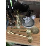 VARIOUS VINTAGE ITEMS TO INCLUDE A BRASS COAL BUCKET, CANDLESTICKS, LADELS, OAK BARLEY TWIST