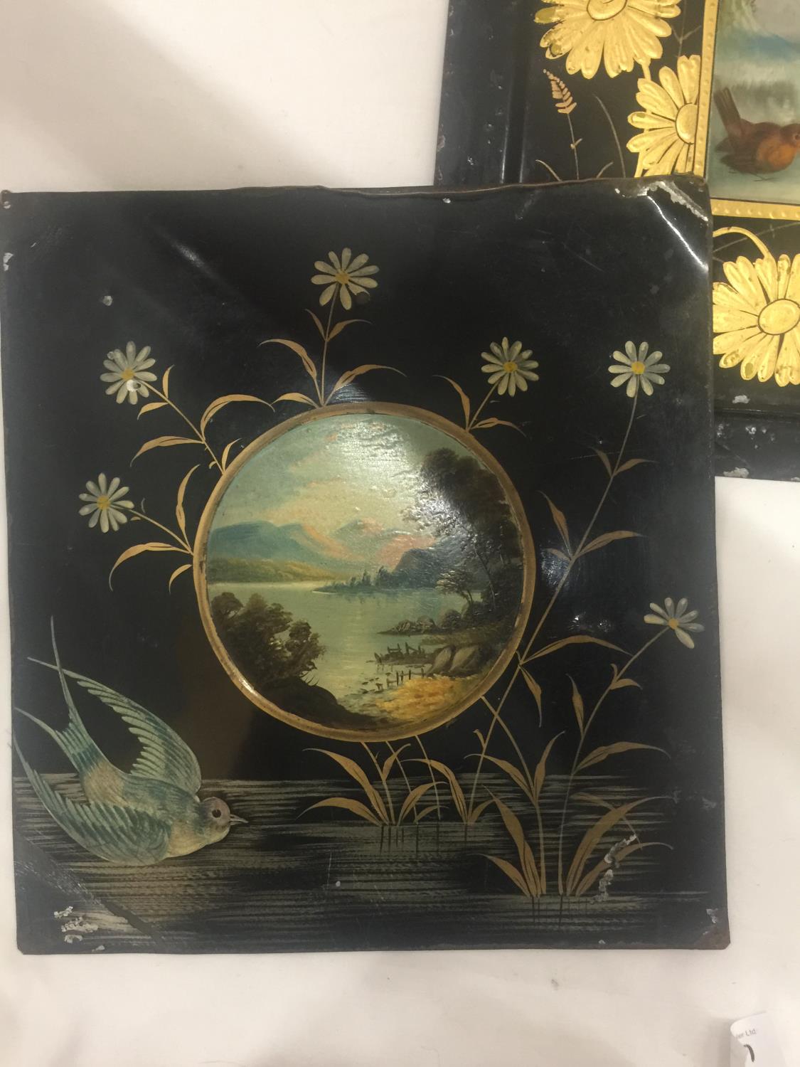 TWO VINTAGE METAL WALL PLAQUES, BLACK WITH EMBOSSED FLOWERS, ONE HAVING A ROBIN IN THE CENTRE, THE - Image 4 of 4
