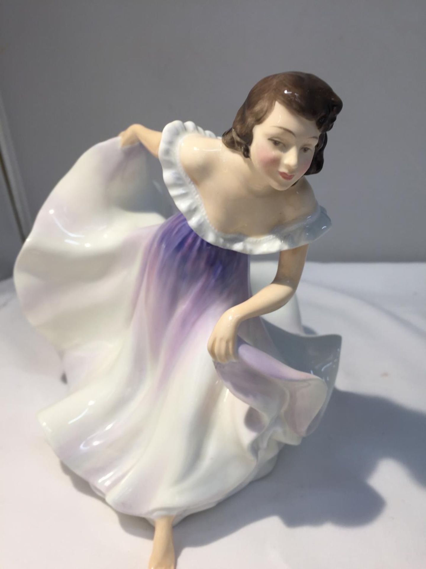 A ROYAL DOULTON FIGURE 'A GYPSY DANCE' HN 2230