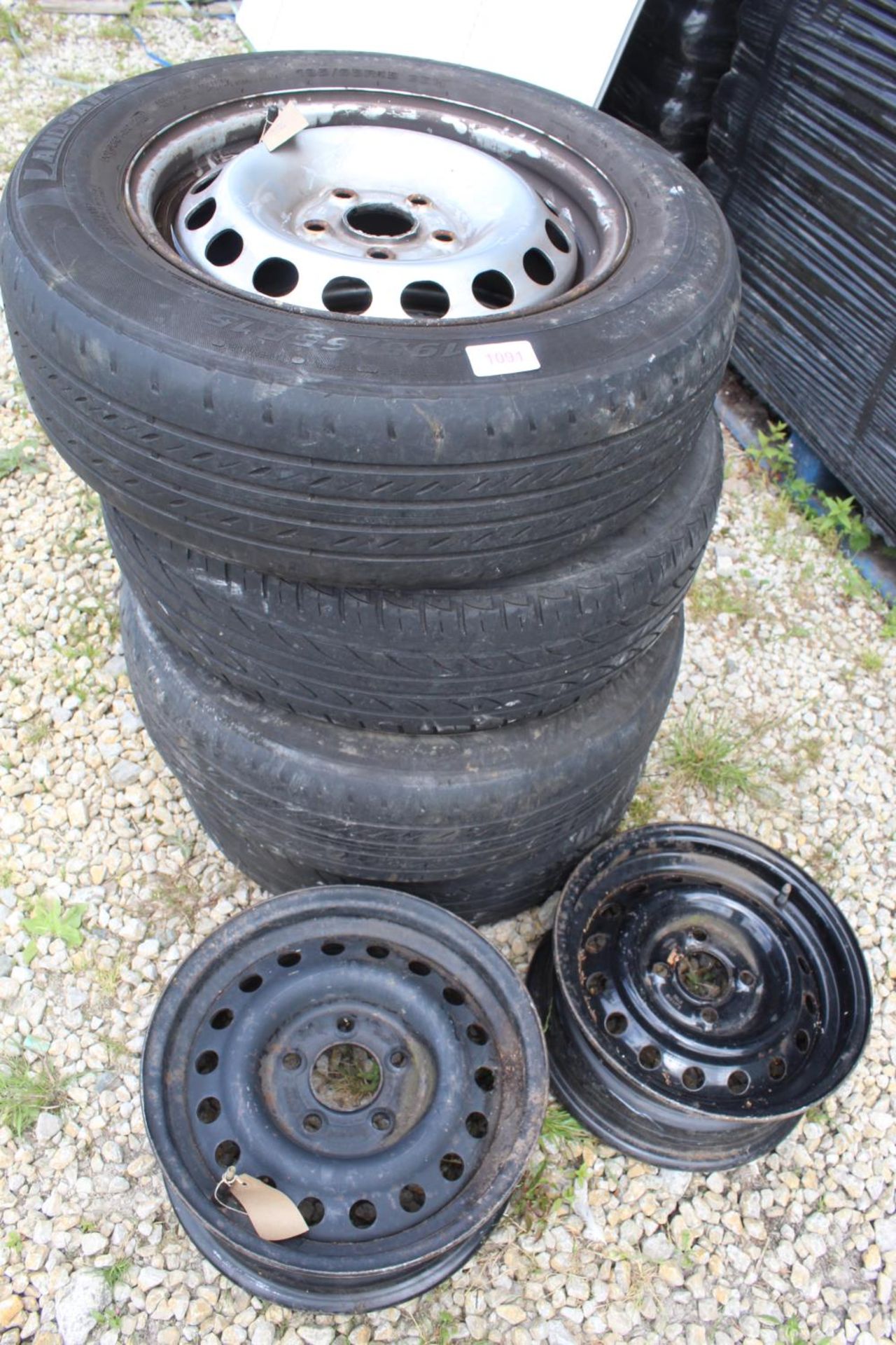 6 RIMS AND 4 TYRES NO VAT