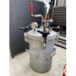 A THREE GALLON HIGH PRESSURE BULK PAINT SPRAY TANK WITH GALVANISED STEEL POT, DUAL LINE PRESSURE