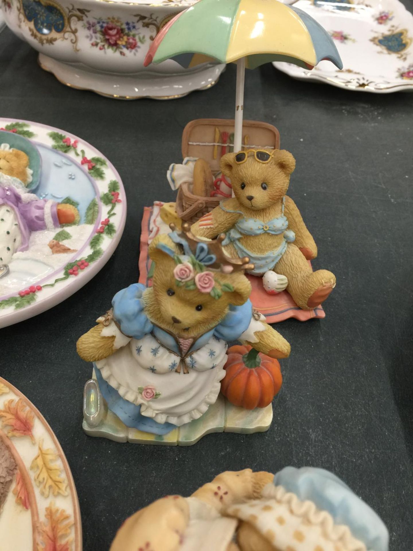 ELEVEN LIMITED EDITION CHERISHED TEDDIES PLUS FOUR CHERISHED TEDDIES LIMITED EDITION WALL PLATES - Image 5 of 6