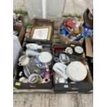 AN ASSORTMENT OF HOUSEHOLD CLEARANCE ITEMS TO INCLUDE CERAMICS AND GLASS WARE