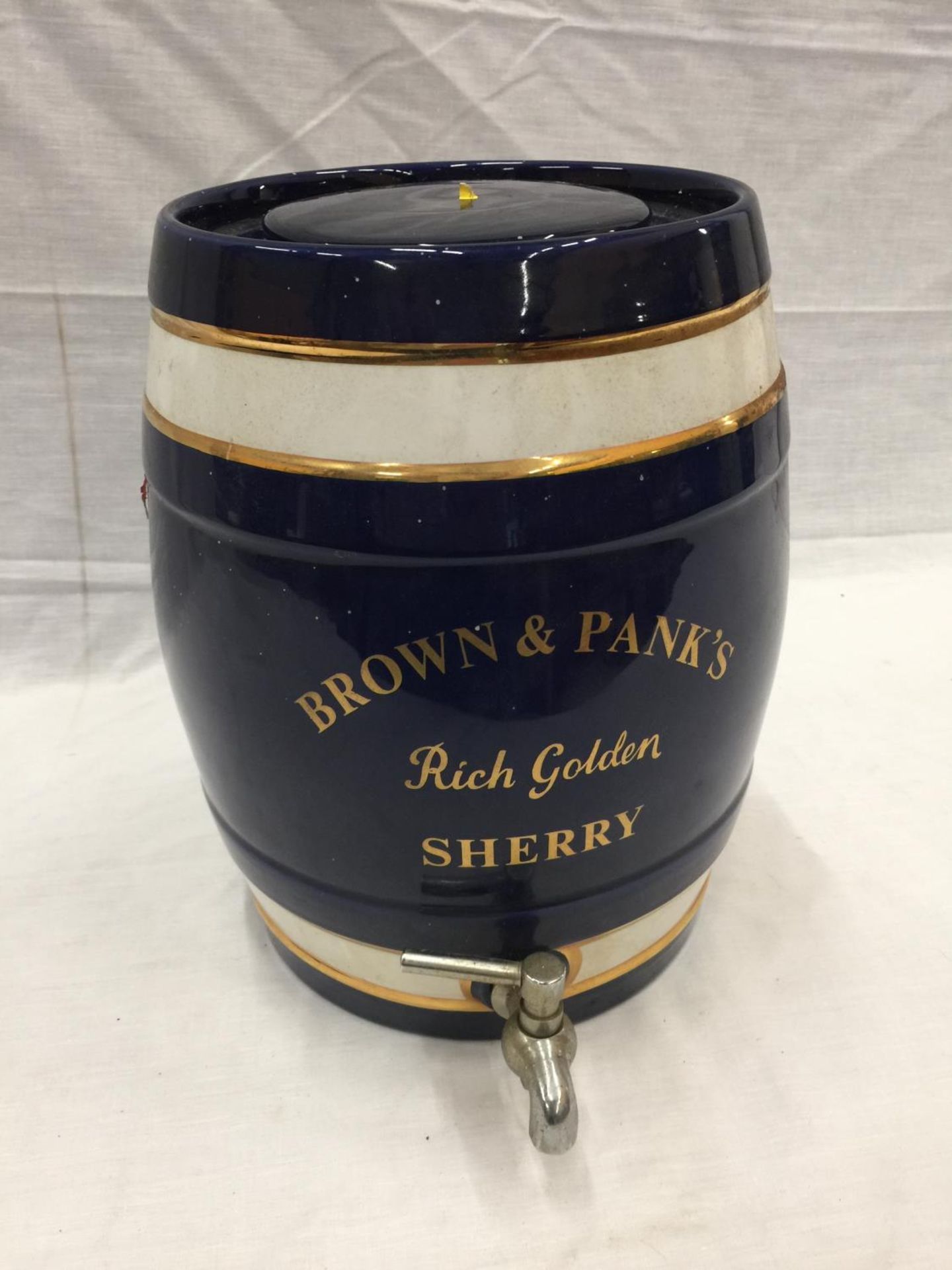 A BROWN & PANK'S CERAMIC SHERRY DISPENSER BARREL WITH TAP H: 30CM - Image 2 of 10