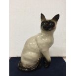 A LARGE BESWICK SIAMESE CAT HEIGHT 23.5CM