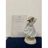 A ROYAL WORCESTER LIMITED EDITION - 1651/9500 FIGURE 'GRANDA'S BONNET' THE OFFICIAL 1990 CHILDREN'