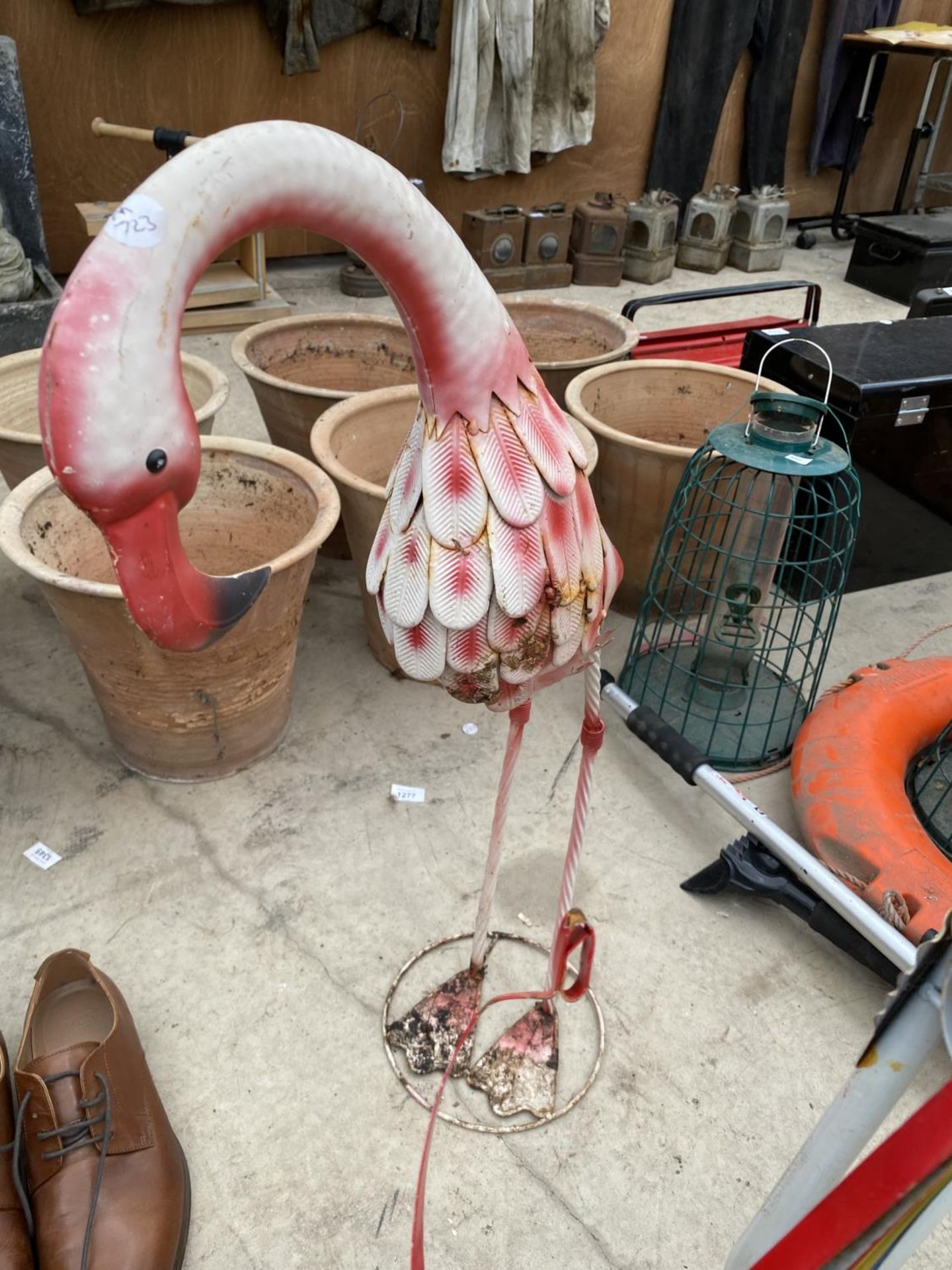 TWO METAL GARDEN FIGURES TO INCLUDE A FLAMINGO ETC - Image 2 of 3